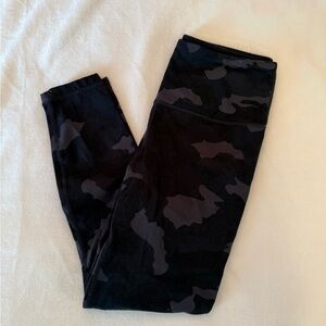 Yogalicious Black Camouflage Leggings